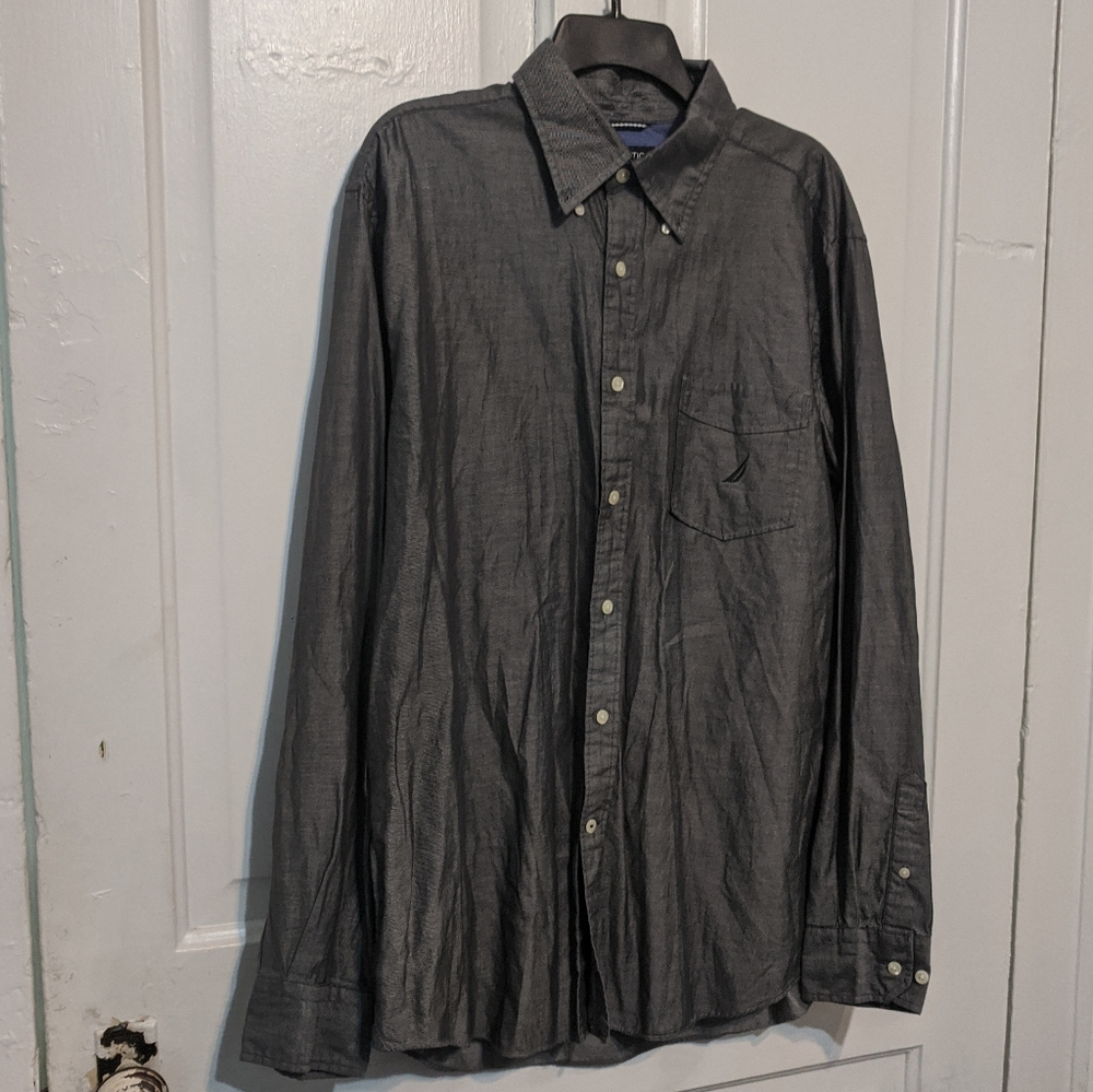 EUC Nautica dress shirt